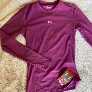 magenta/purple Under Armor compression long sleeve